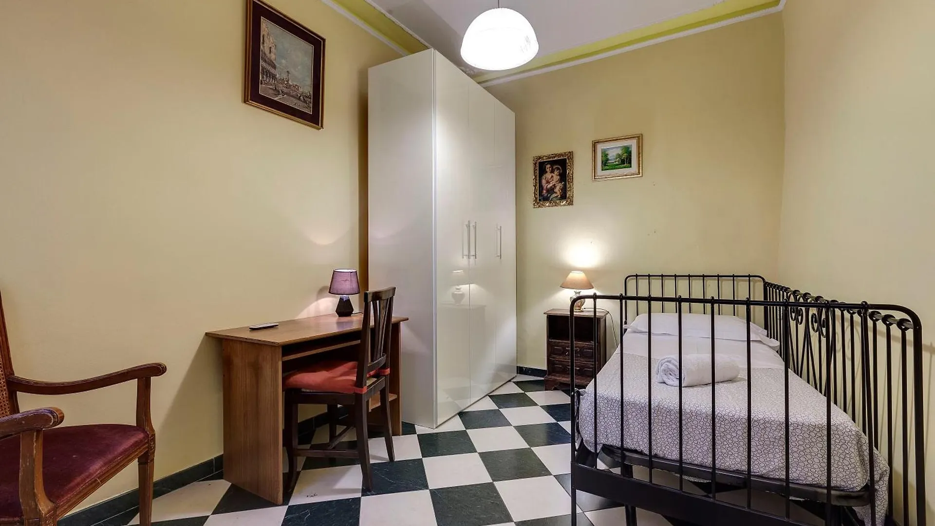 Magnoli 2 D Apartment Florence
