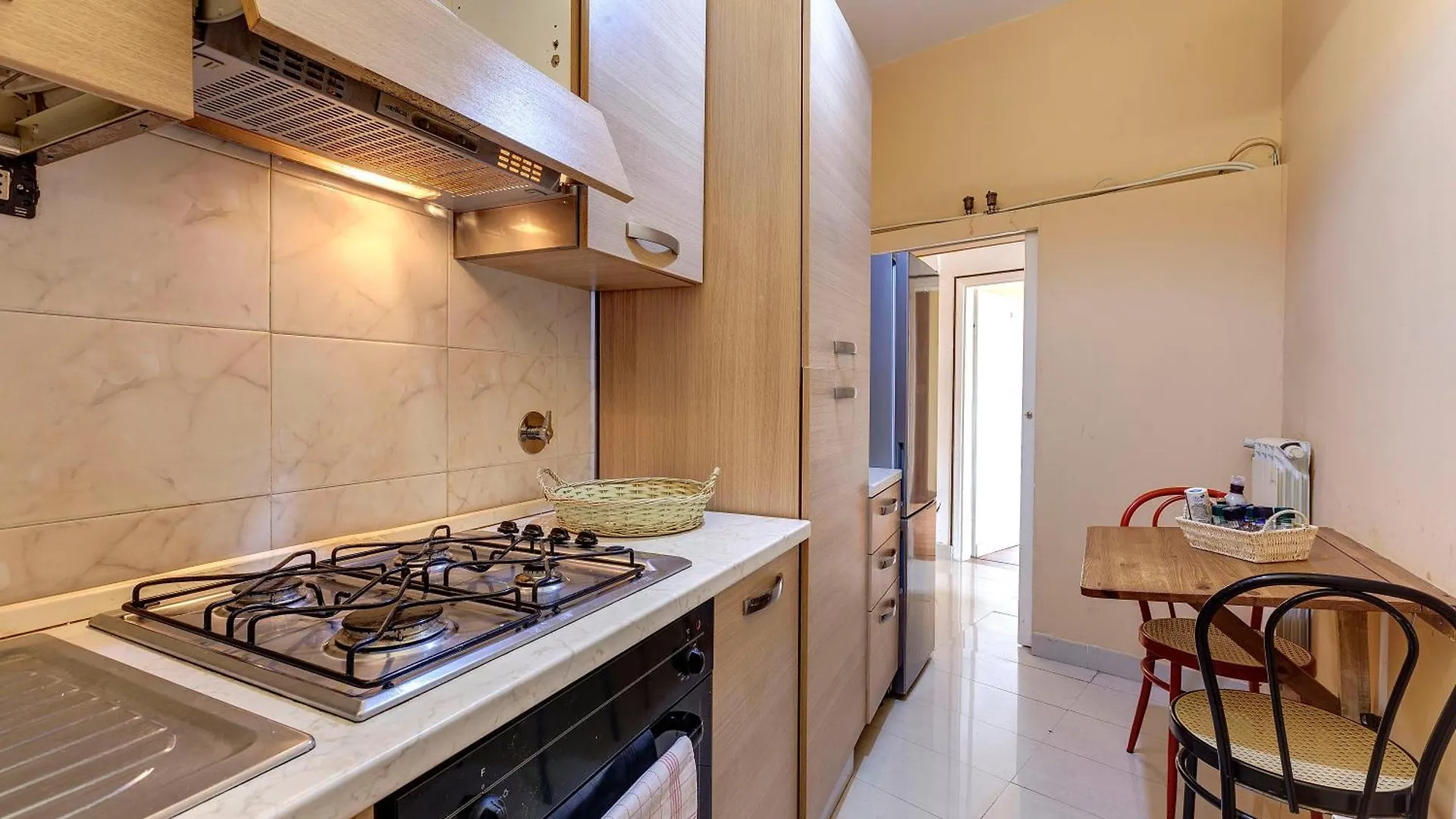 Magnoli 2 D Apartment Florence