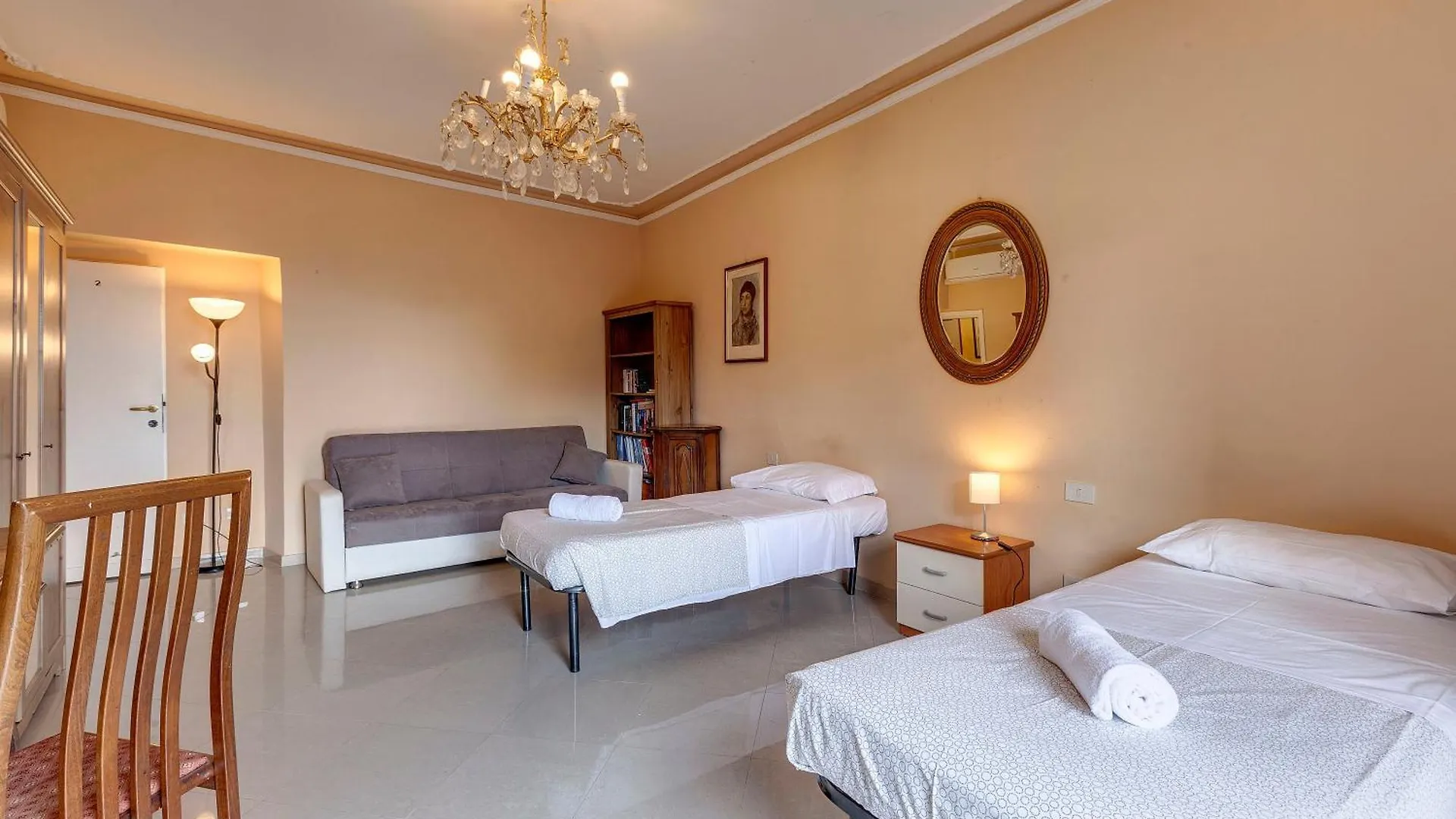 Magnoli 2 D Apartment Florence